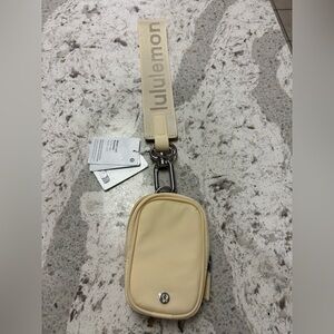 Never lost keychain/nano pouch